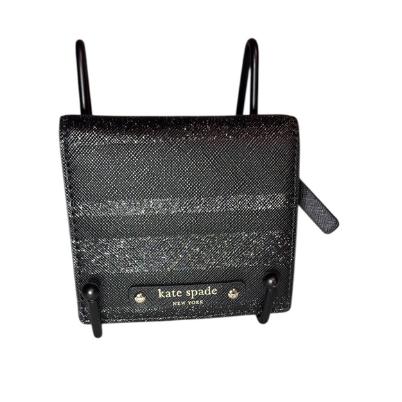 Kate Spade Black Leather Zip Slim Wallet with ID Slot & Card Holders